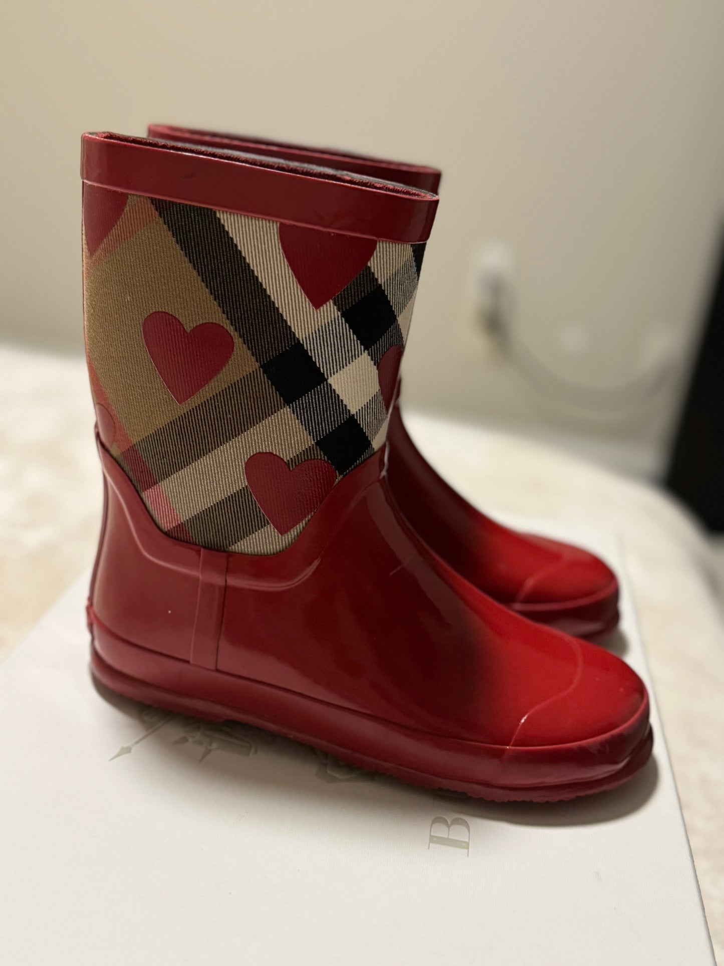 Burberry Red Nova Check Heart Rain Boots - Size 33