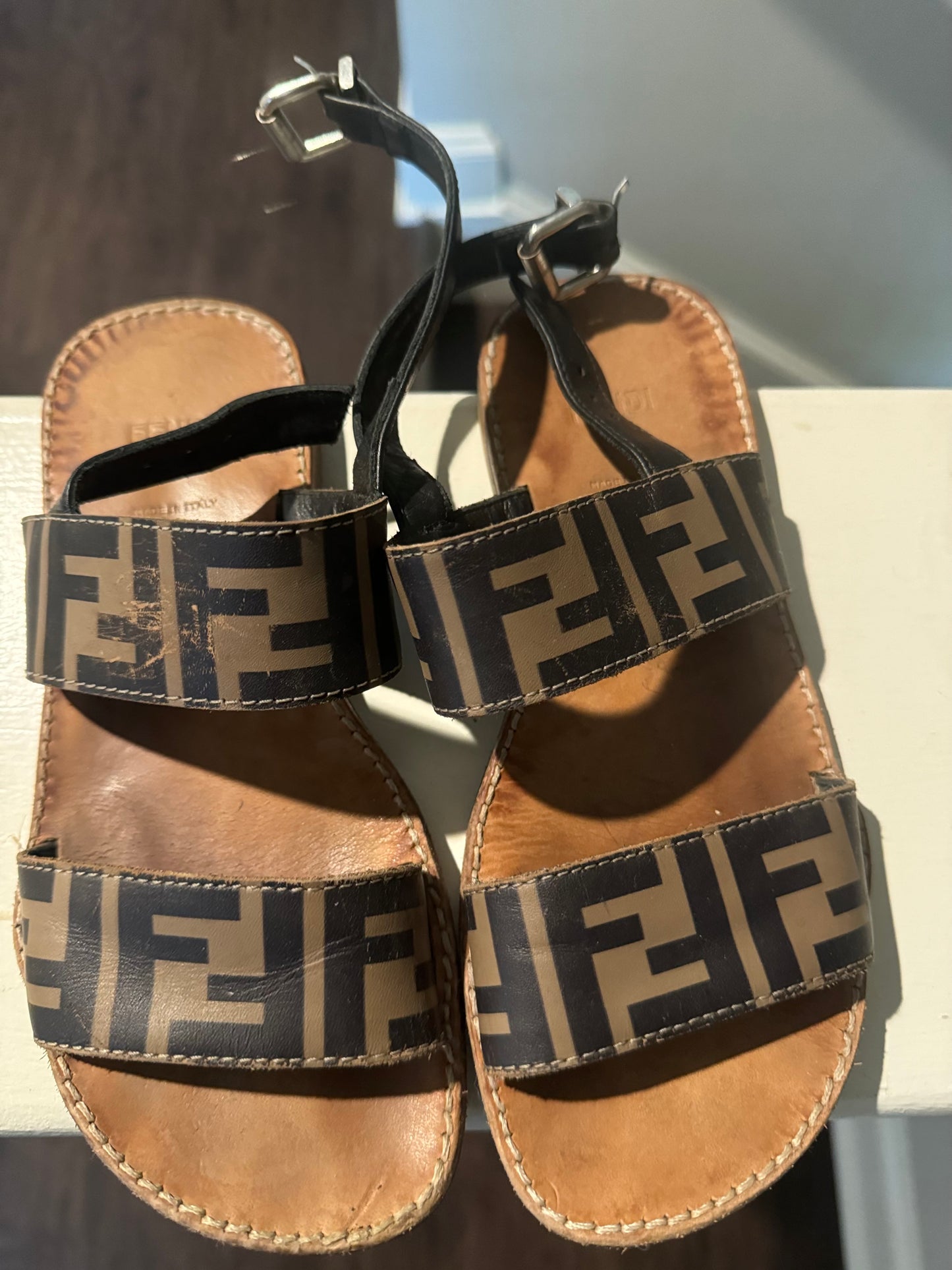 Fendi Girls Sandal - Size 33